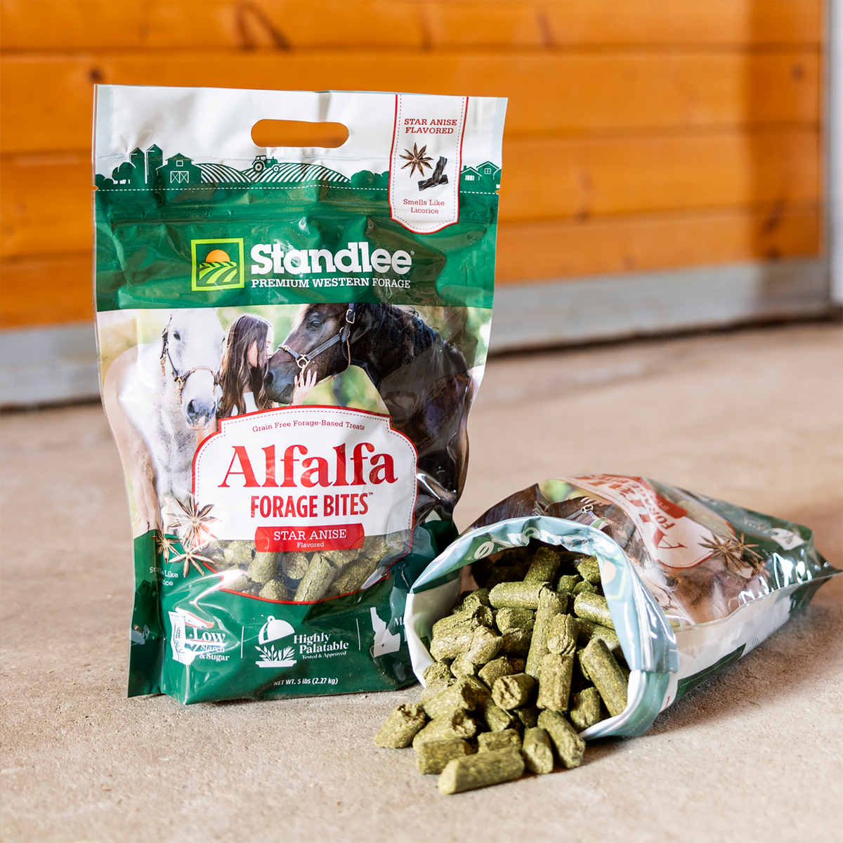 Alfalfa Forage Bites - Star Anise Flavored